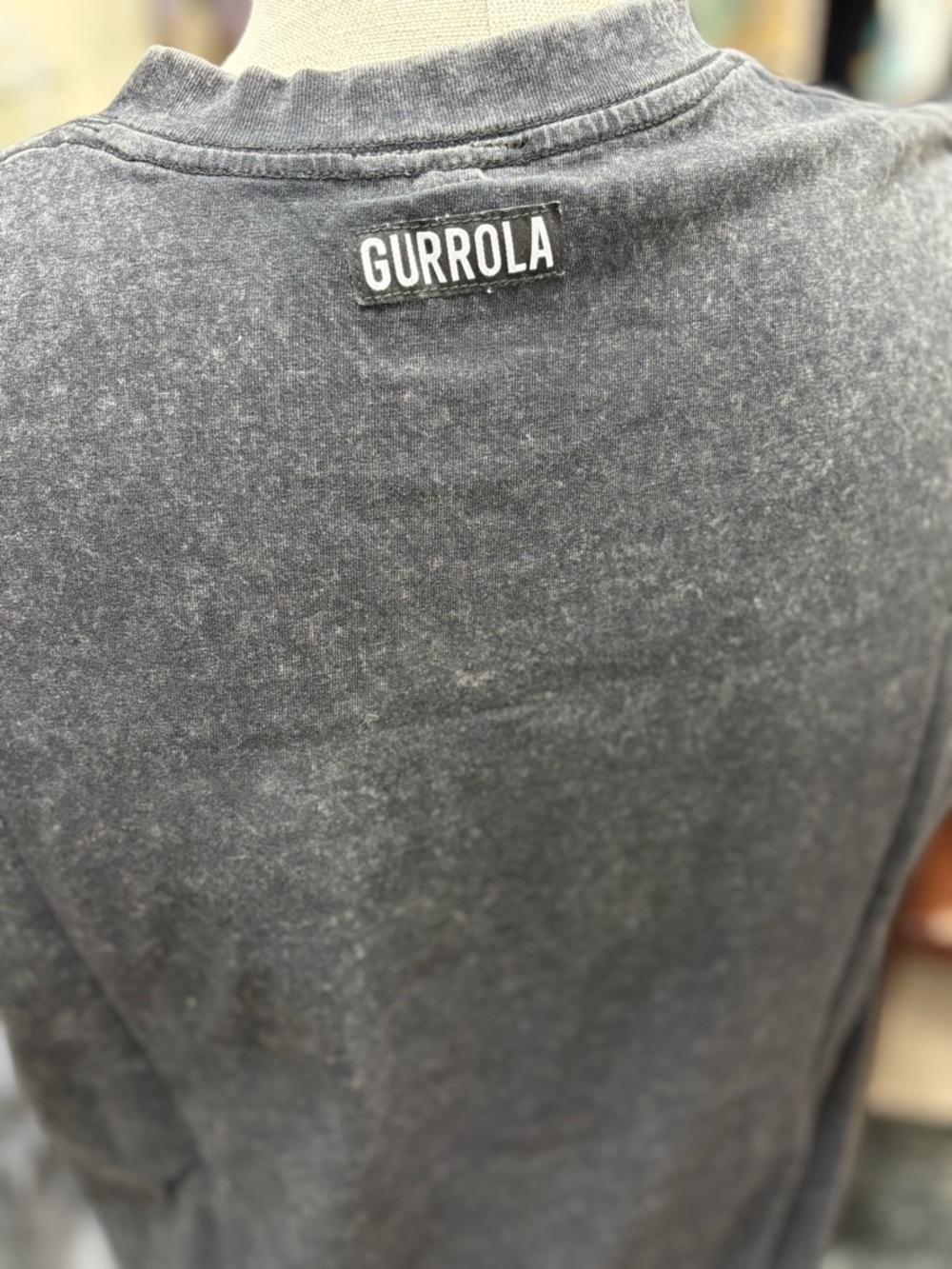 Elias Gurrola graffic tee dark grey short sleeve